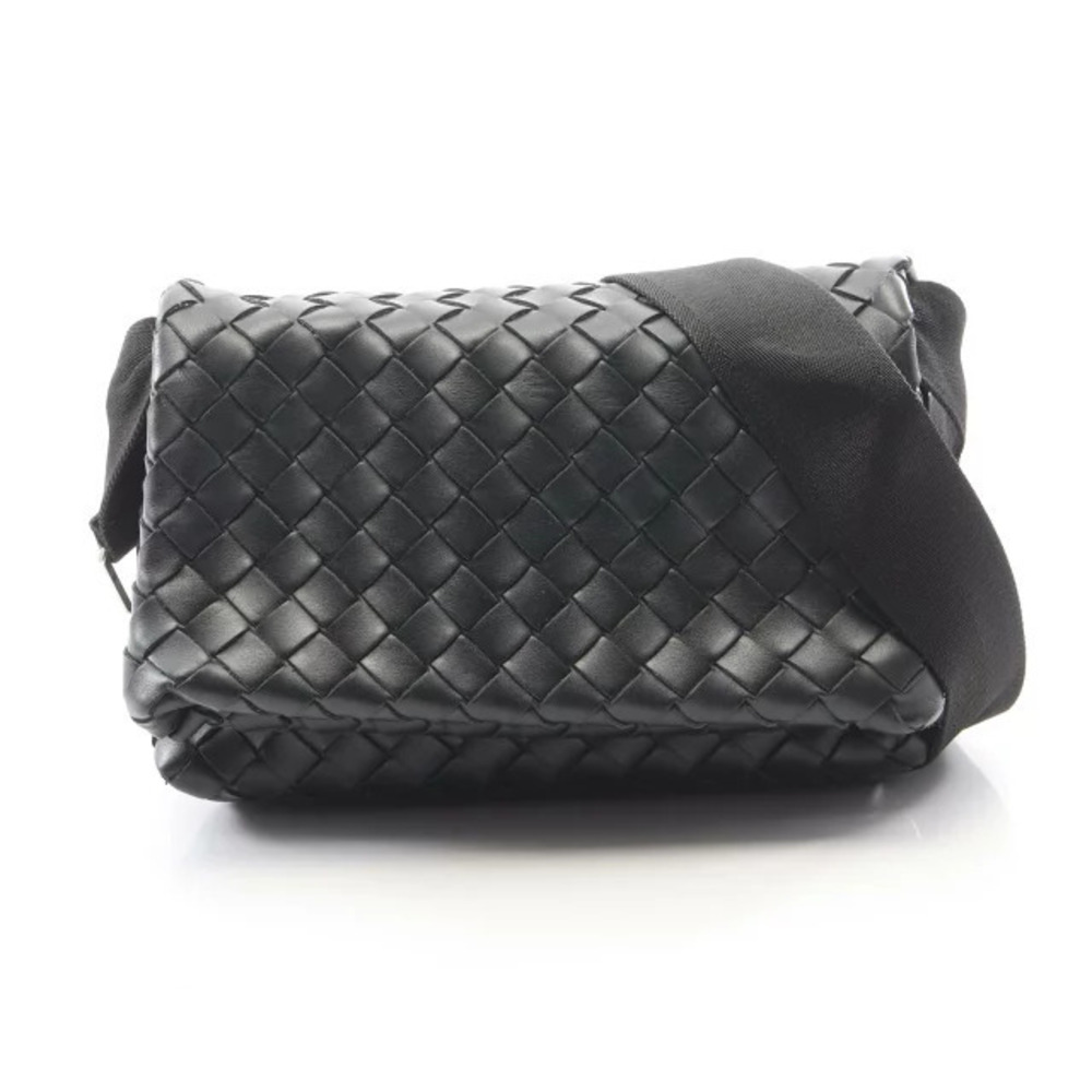 Bottega Veneta Intrecciato Shoulder Bag Leather Black